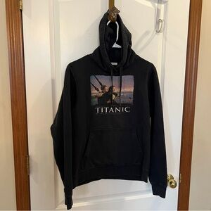 Vintage Ladies Small Titanic Graphic Hoodie